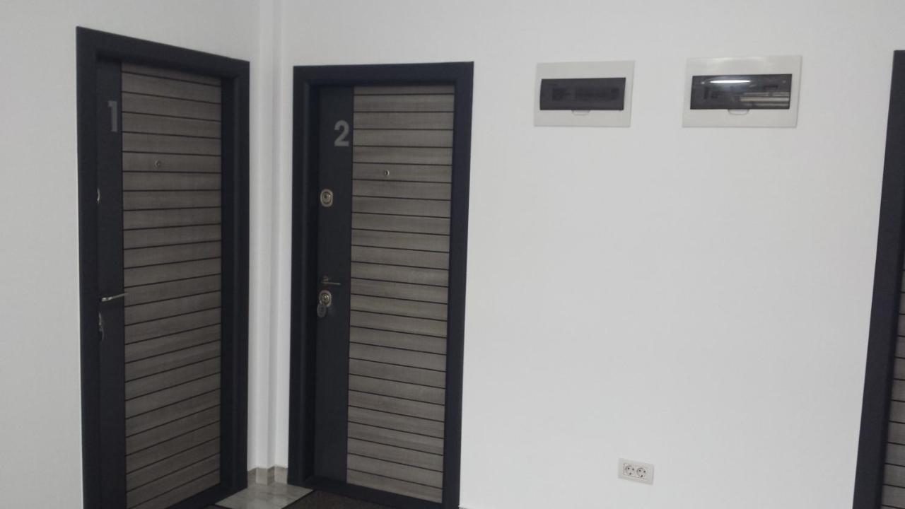 Apartament Mario Radauţi Bagian luar foto